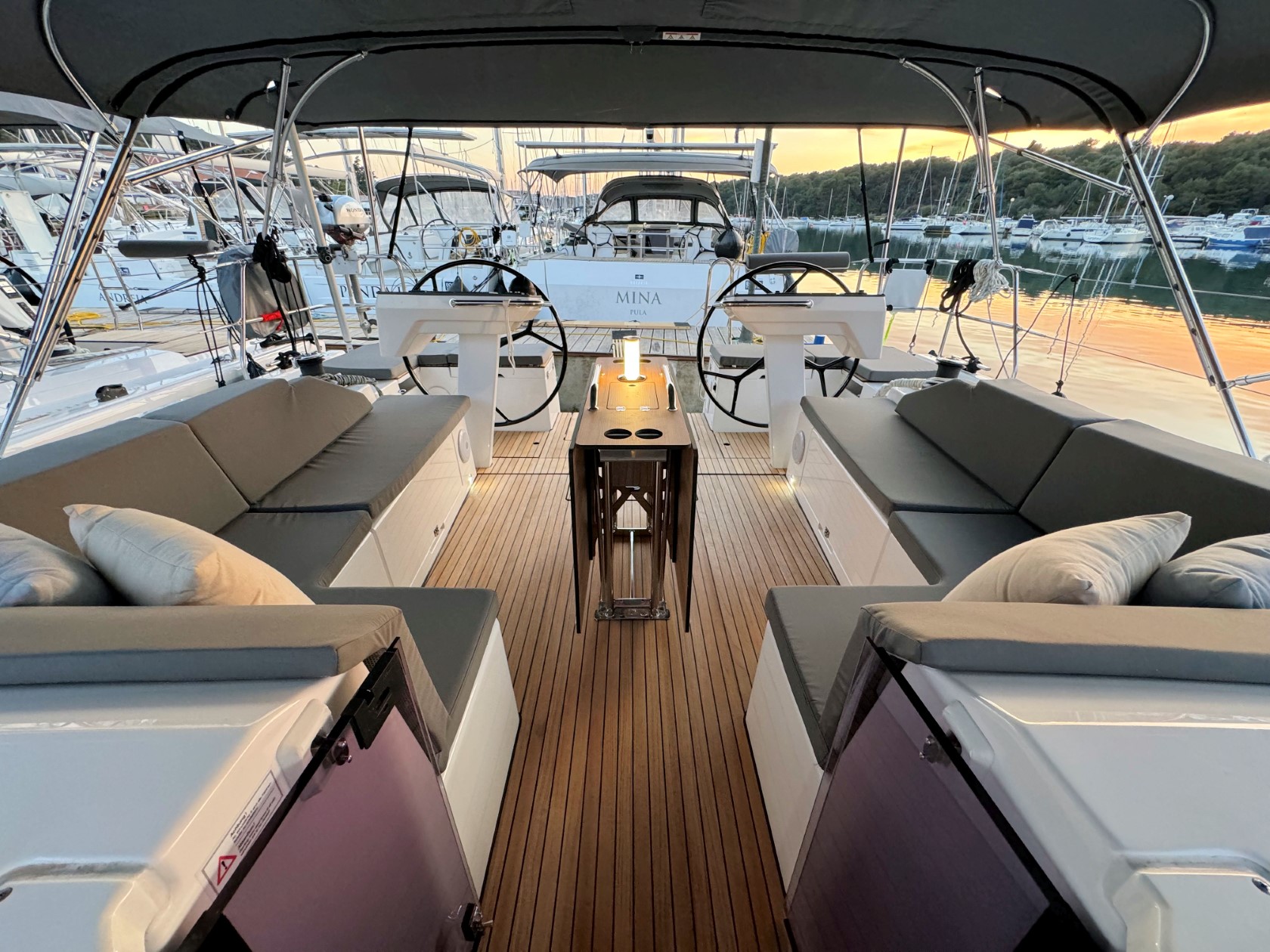 Bavaria C46 - 4 cab. — photo 17
