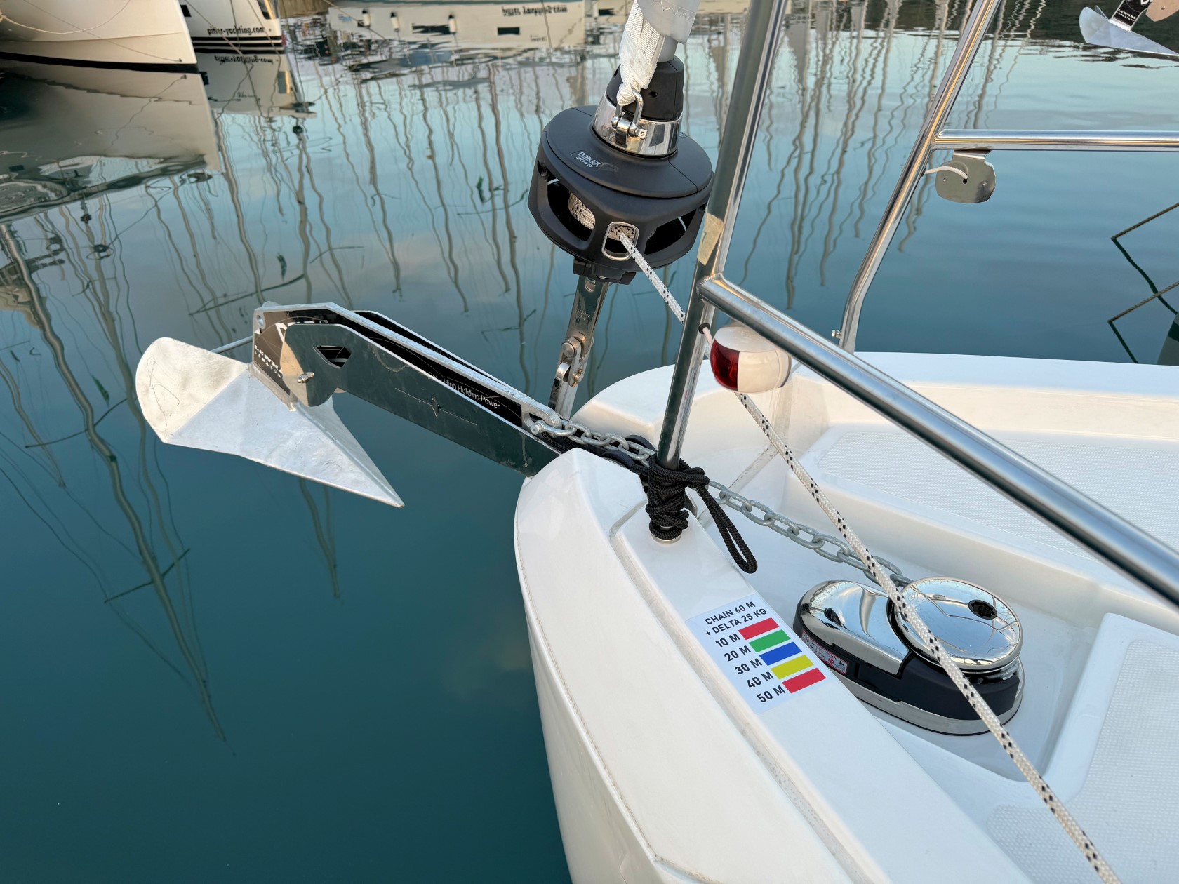 Bavaria C46 - 4 cab. — photo 24