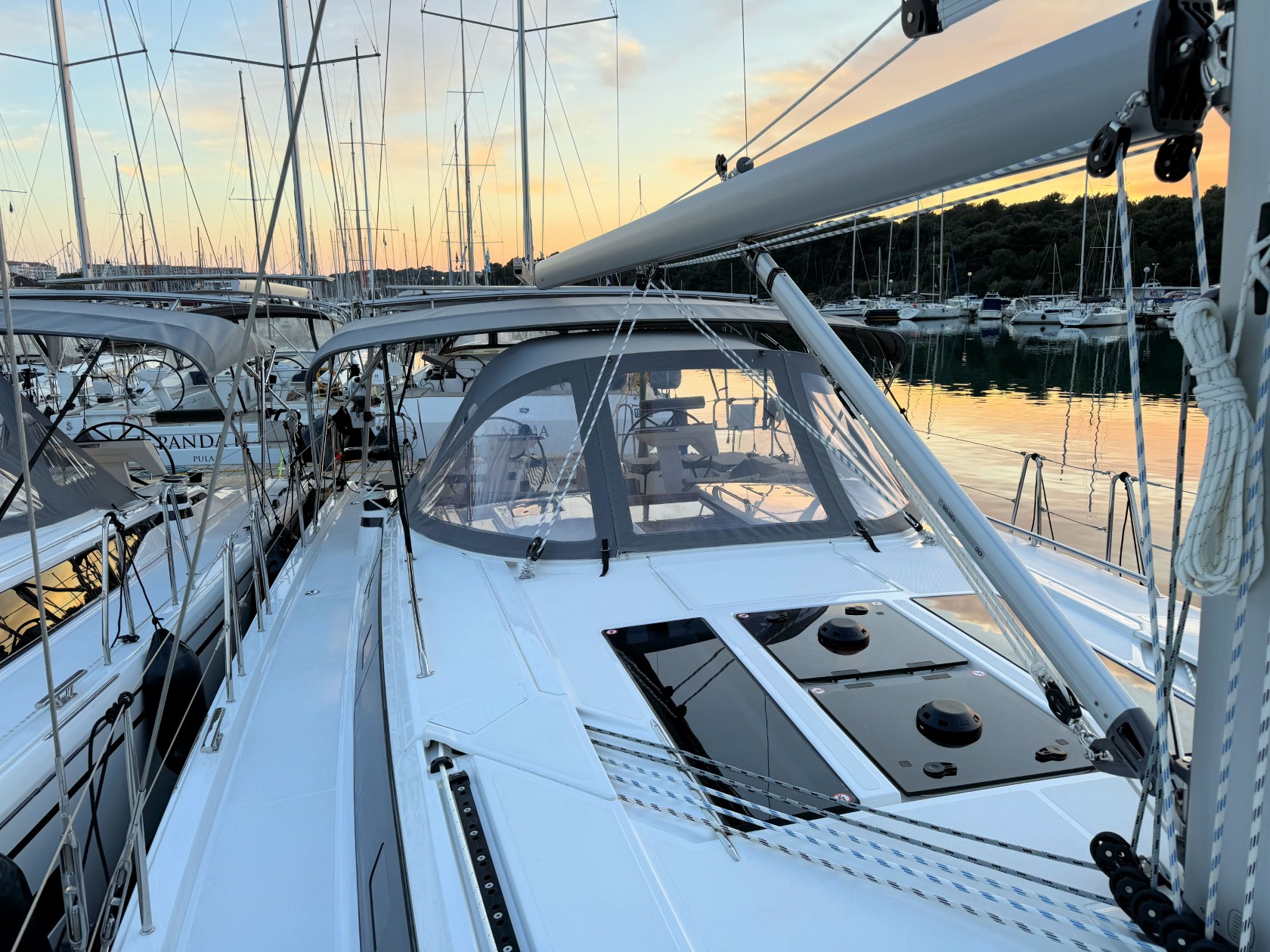 Bavaria C46 - 4 cab. — photo 26