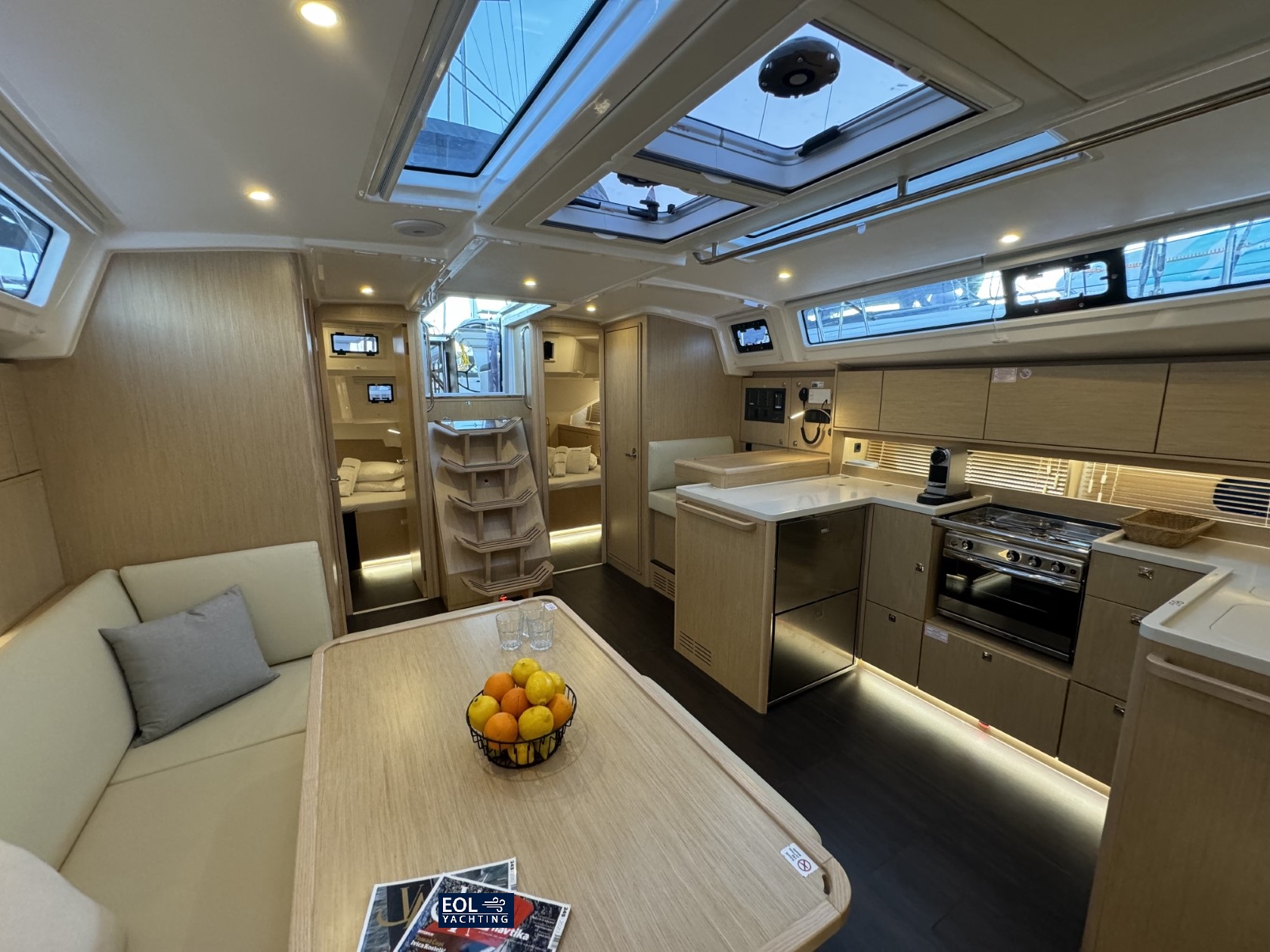 Bavaria C46 - 4 cab. — photo 41