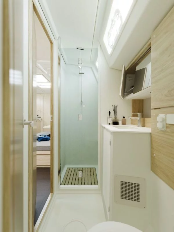 Bavaria C46 Ocean - 4 cab. (Anjumi)  - 9