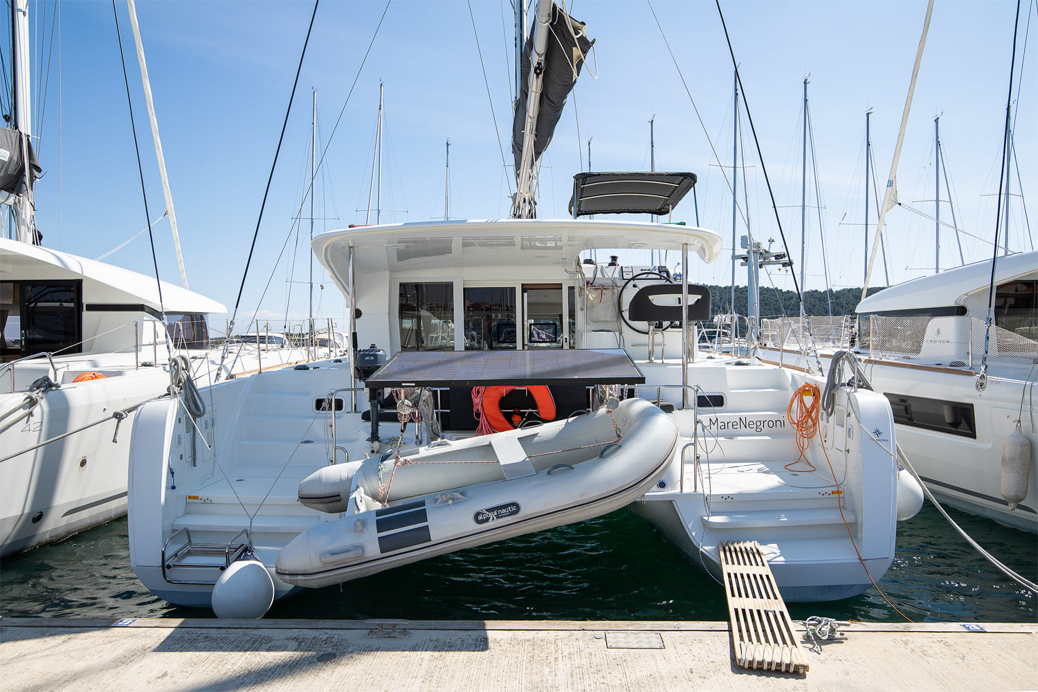 Photo #1 - Lagoon 40 - 4 + 2 cab (Mare Negroni) in Pomer - 41368