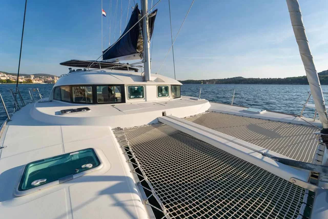 Lagoon 380 - 4 + 2 cab. (Twin Star)  - 3
