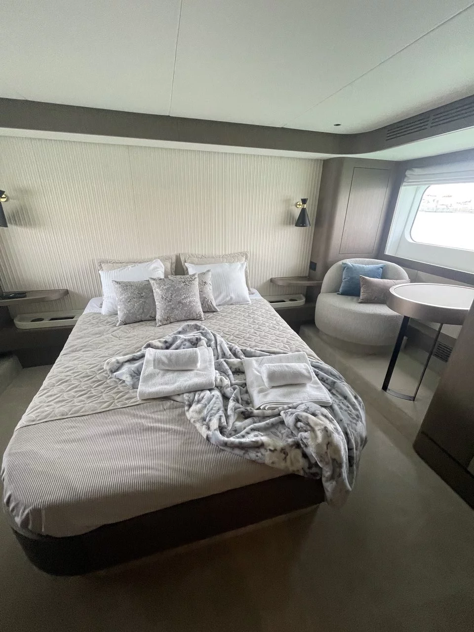 Azimut Magellano 66 (Moon light)  - 46