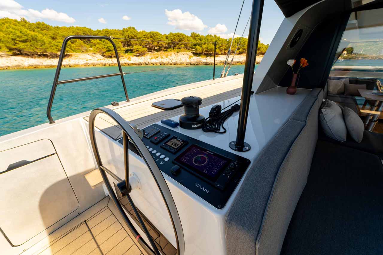 Photo #12 - Vaan R4 Electric (Silence) en Sibenik - 41385