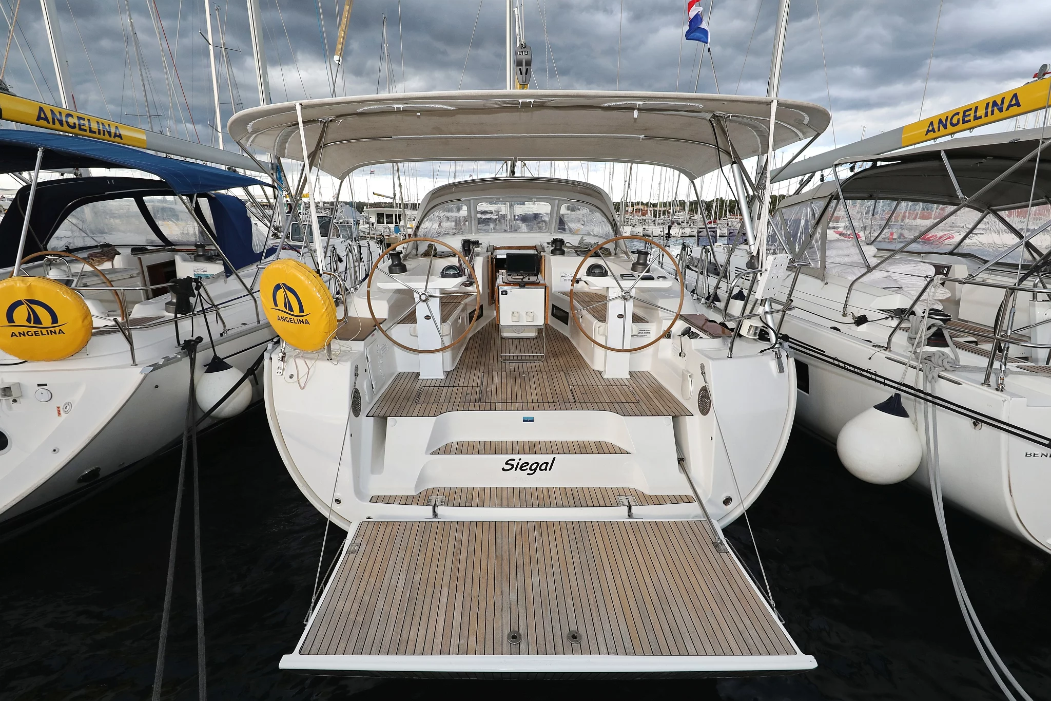 Bavaria Cruiser 50 (Siegal)  - 2