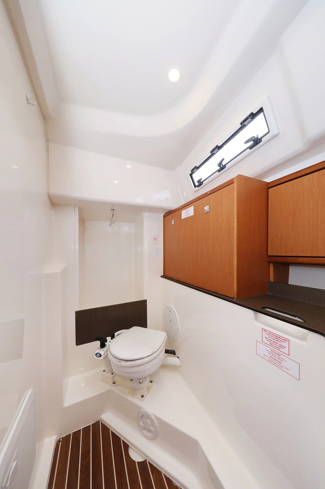 Bavaria Cruiser 33 (Homeoffice)  - 27