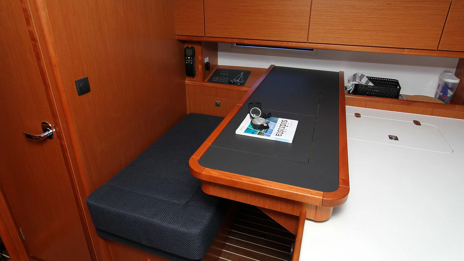 Bavaria Cruiser 51 (Vela Tonka)  - 14