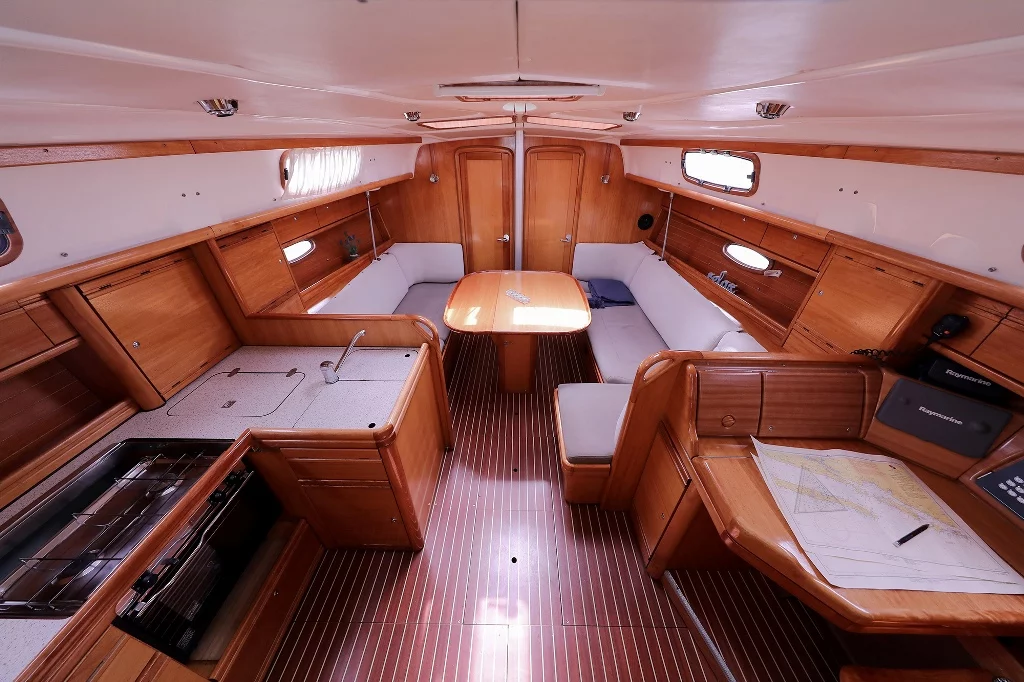 Bavaria 37 Cruiser (Kalispera)  - 5