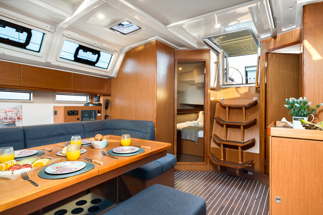 Photo #7 - Bavaria Cruiser 46 - 4 cab. (Dolce Vita) in Corfù - 41435