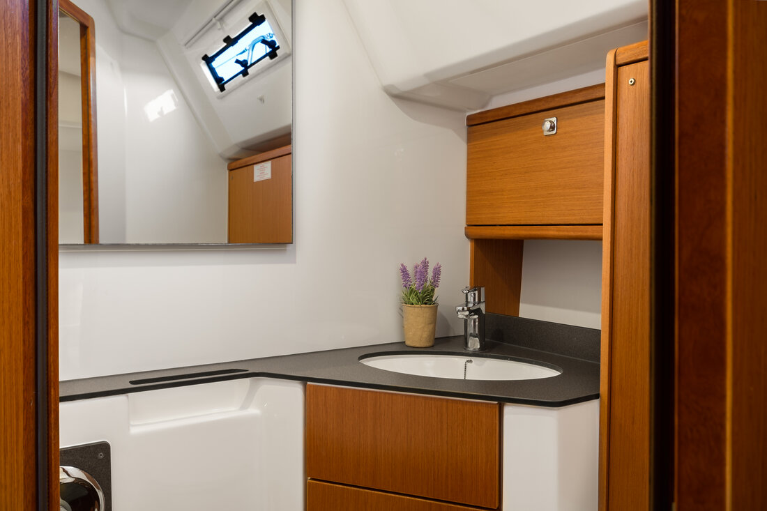 Photo #11 - Bavaria Cruiser 46 - 4 cab. (Dolce Vita) in Corfù - 41435