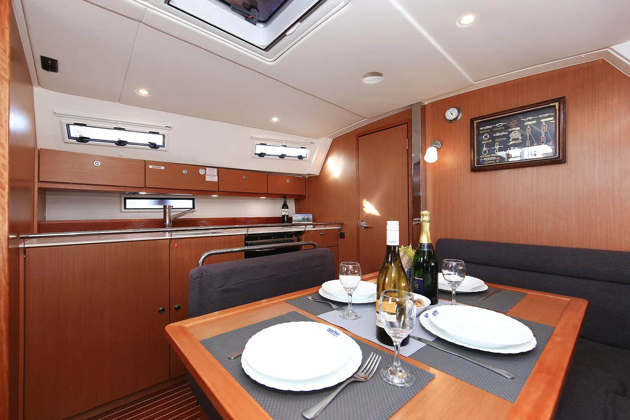Bavaria Cruiser 40 Avantgarde (Ornela)  - 11
