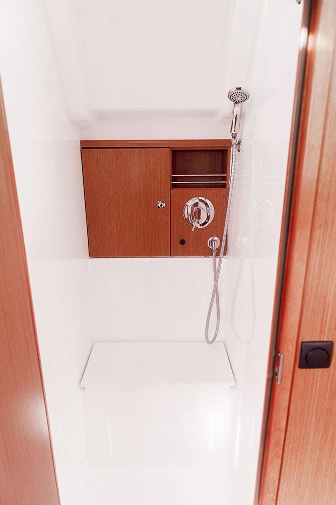 Bavaria Cruiser 51 (Navarino)  - 14