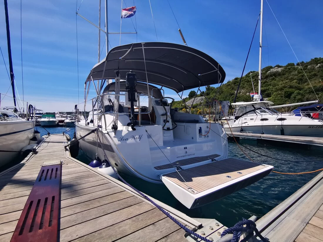Bavaria Cruiser 36 (Sea Wolf)  - 3