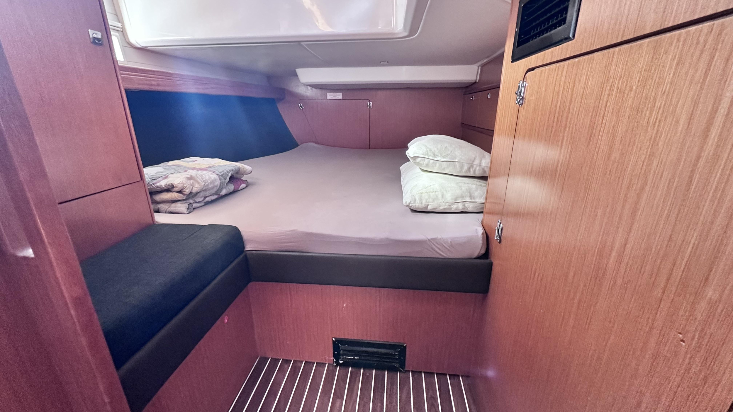Bavaria Cruiser 56 - 5 + 1 cab. — photo 18