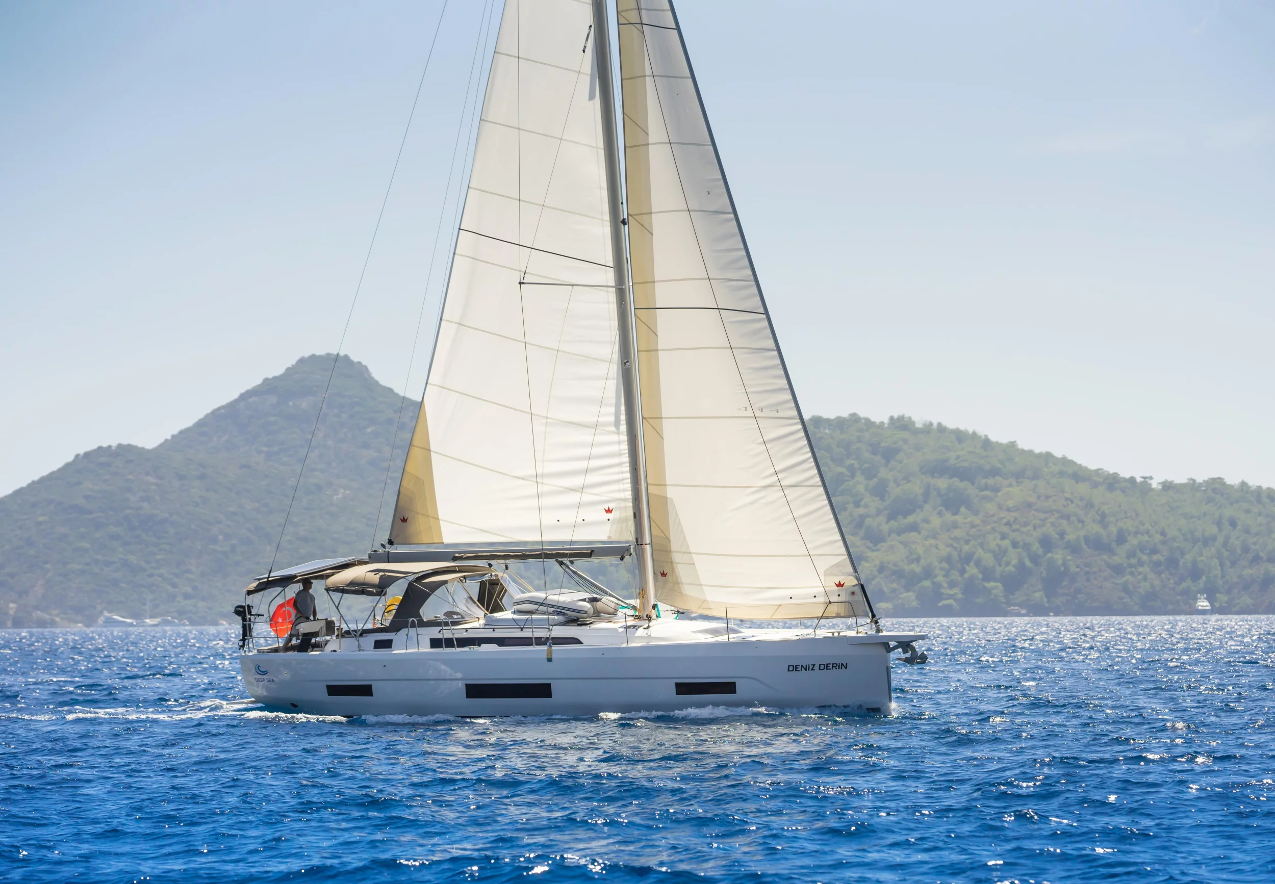 Dufour 470 - 4 cab. (Deniz Derin)  - 0