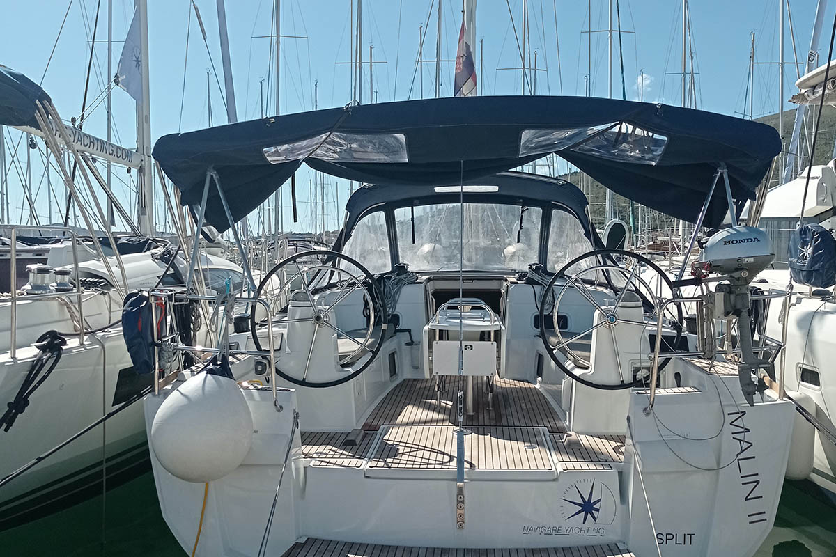 Photo #1 - Sun Odyssey 479 - 4 cab. (Malin II) in Trogir - 41558