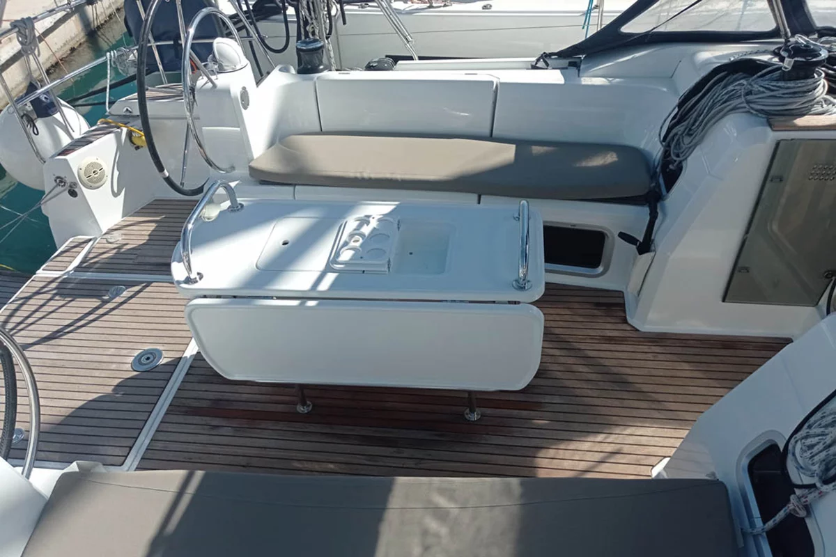 Sun Odyssey 479 - 4 cab. (Malin II)  - 6
