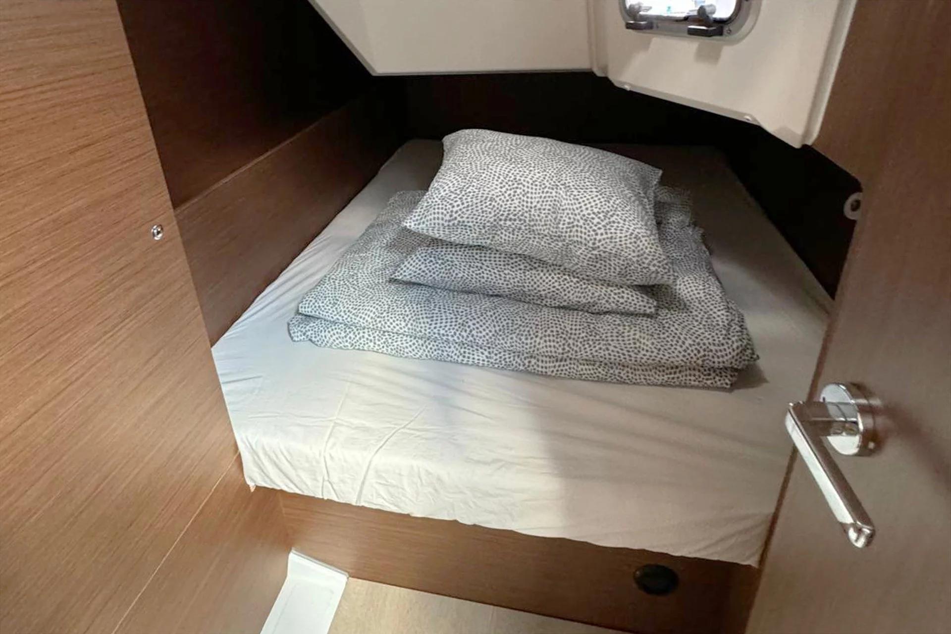 Oceanis 37.1 (Katja)  - 14
