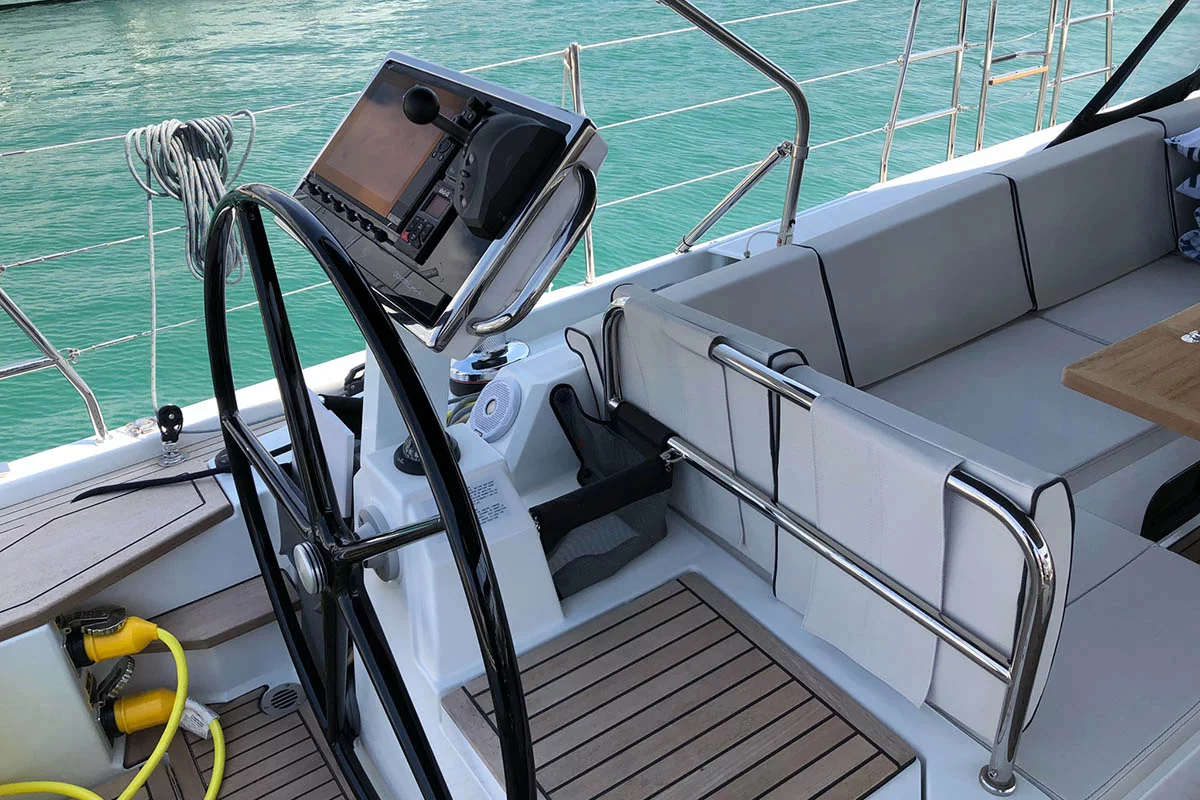 Oceanis Yacht 62 - 4 + 1 (Thora Helen)  - 7