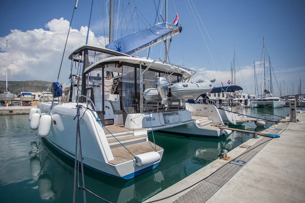 Photo #1 - Lagoon 42 - 4 + 2 cab. (Mitra) en Trogir - 41609