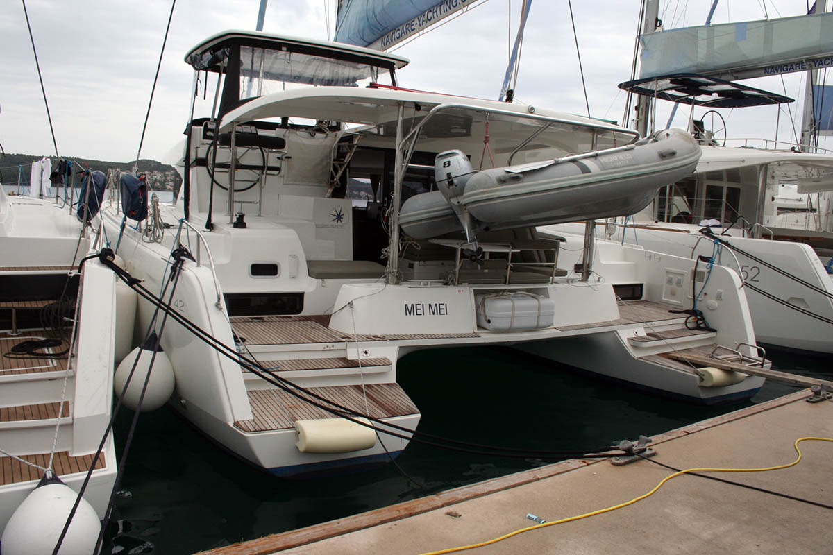 Photo #3 - Lagoon 42 - 4 + 2 cab. (Mei Mei) in Trogir - 41614