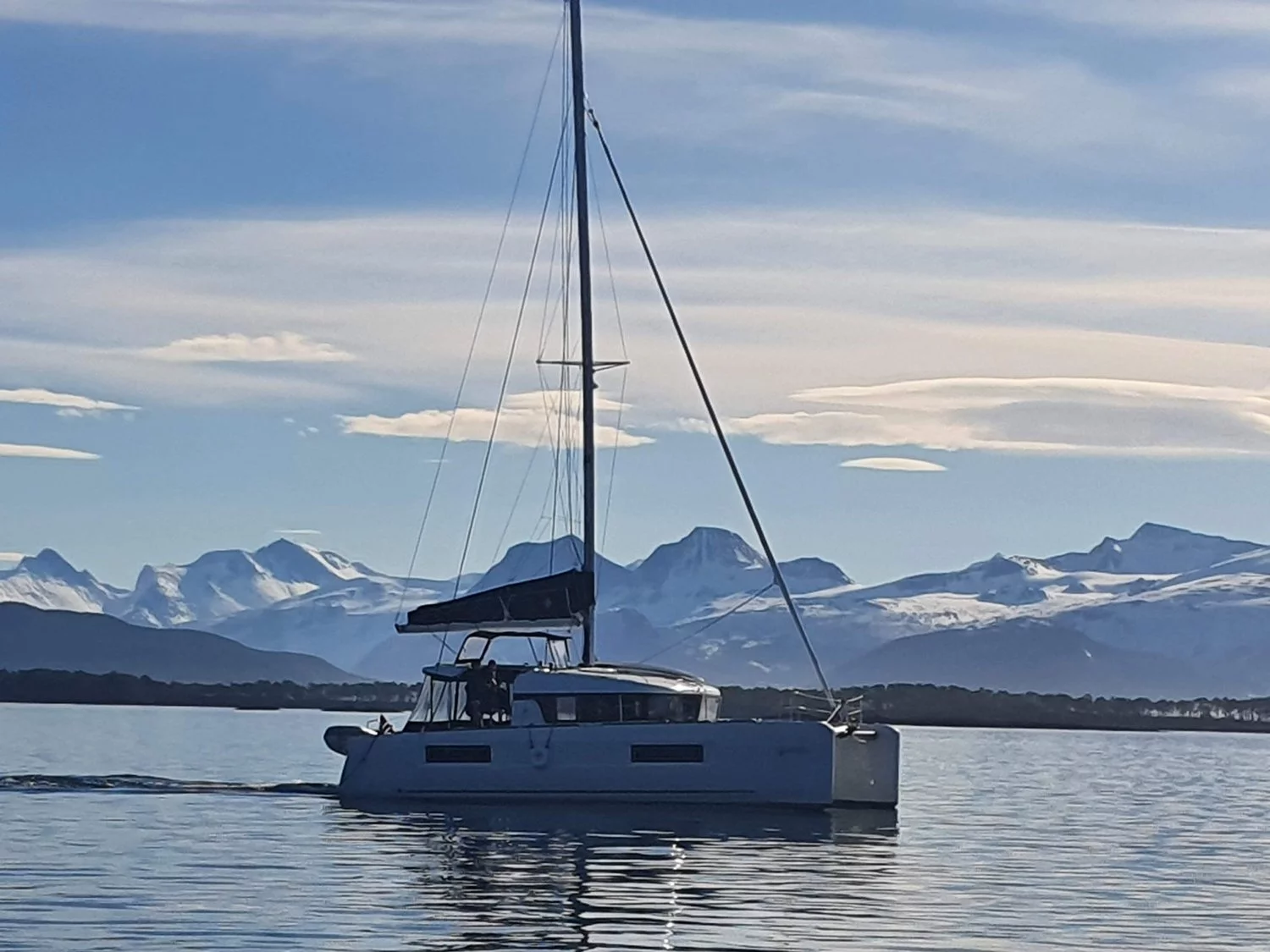 Lagoon 40 - 4 + 2 cab (Arctic Charm)  - 2