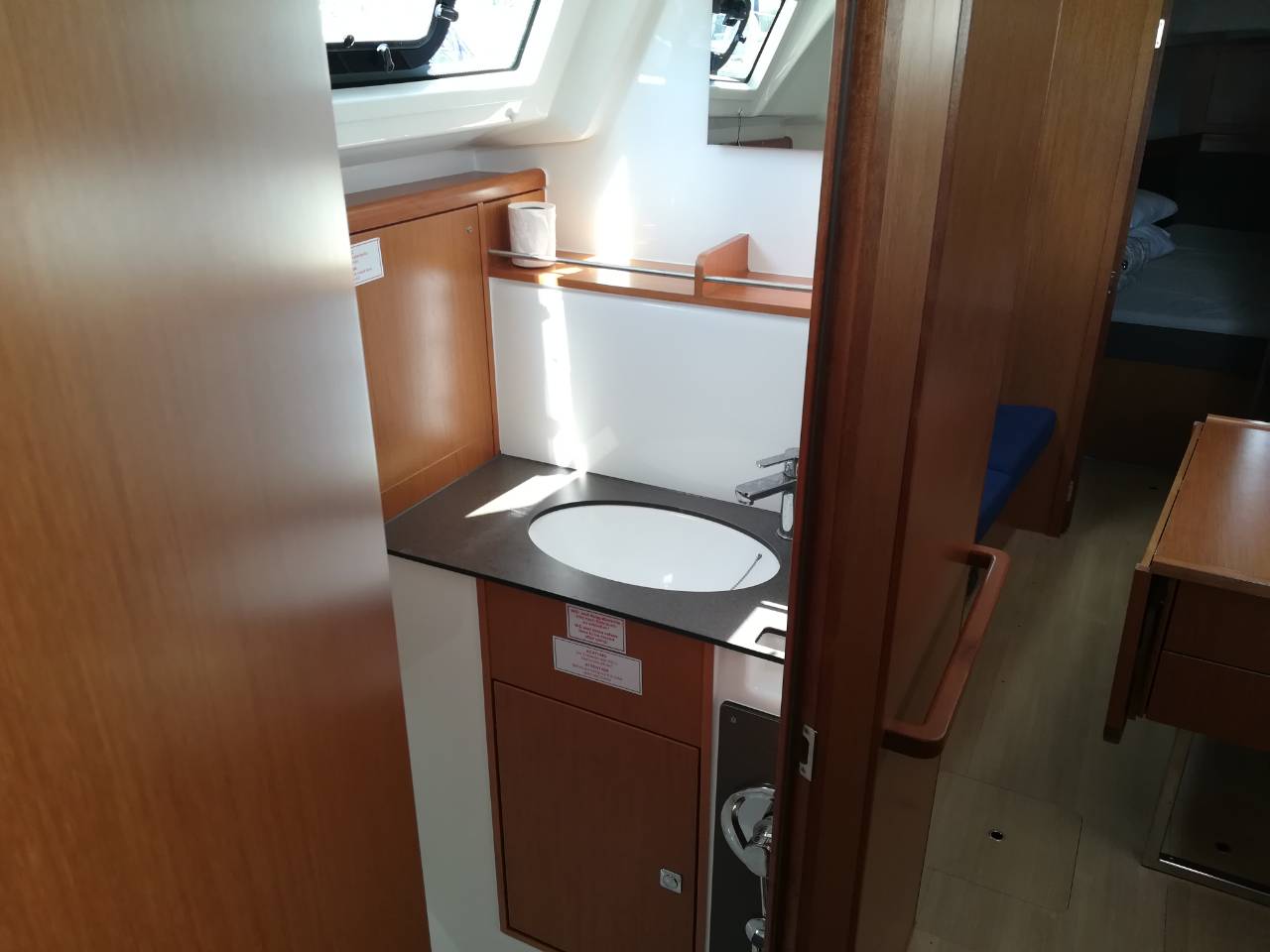 Photo #6 - Bavaria Cruiser 37 - 3 cab. (Mayan) in Pula - 41656