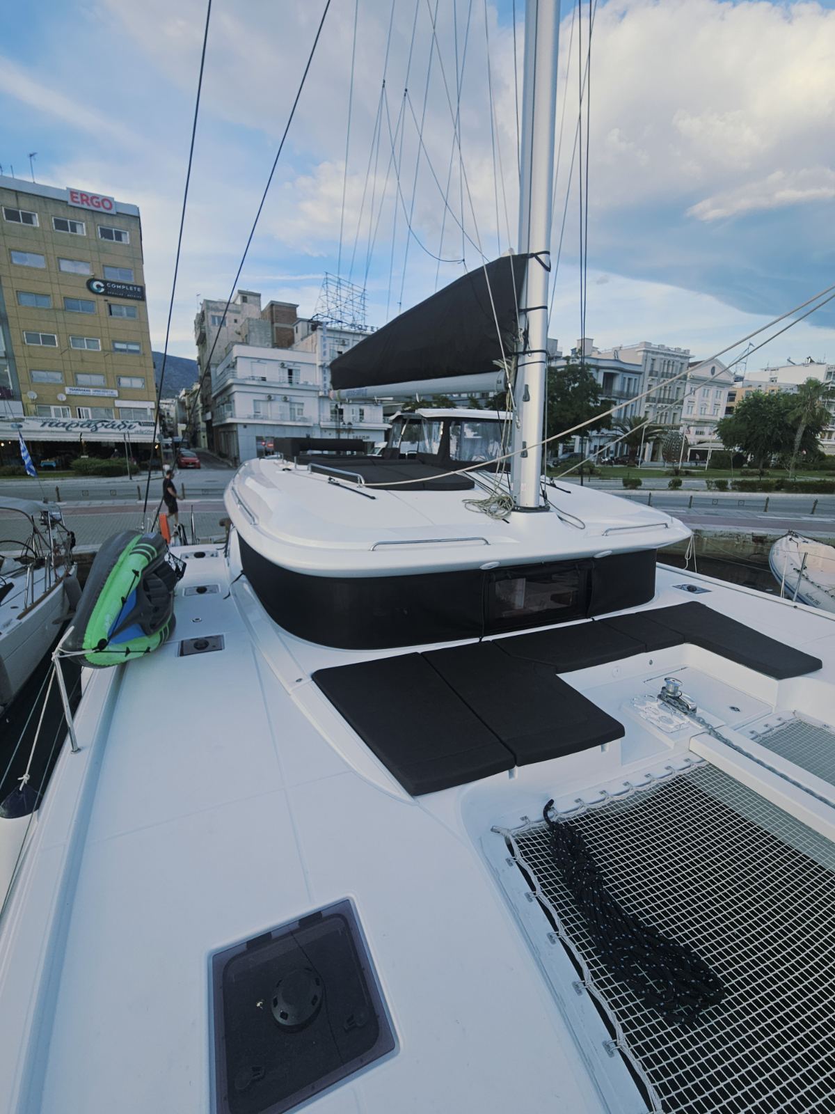 Lagoon 43 - 4 + 2 cab. — photo 7