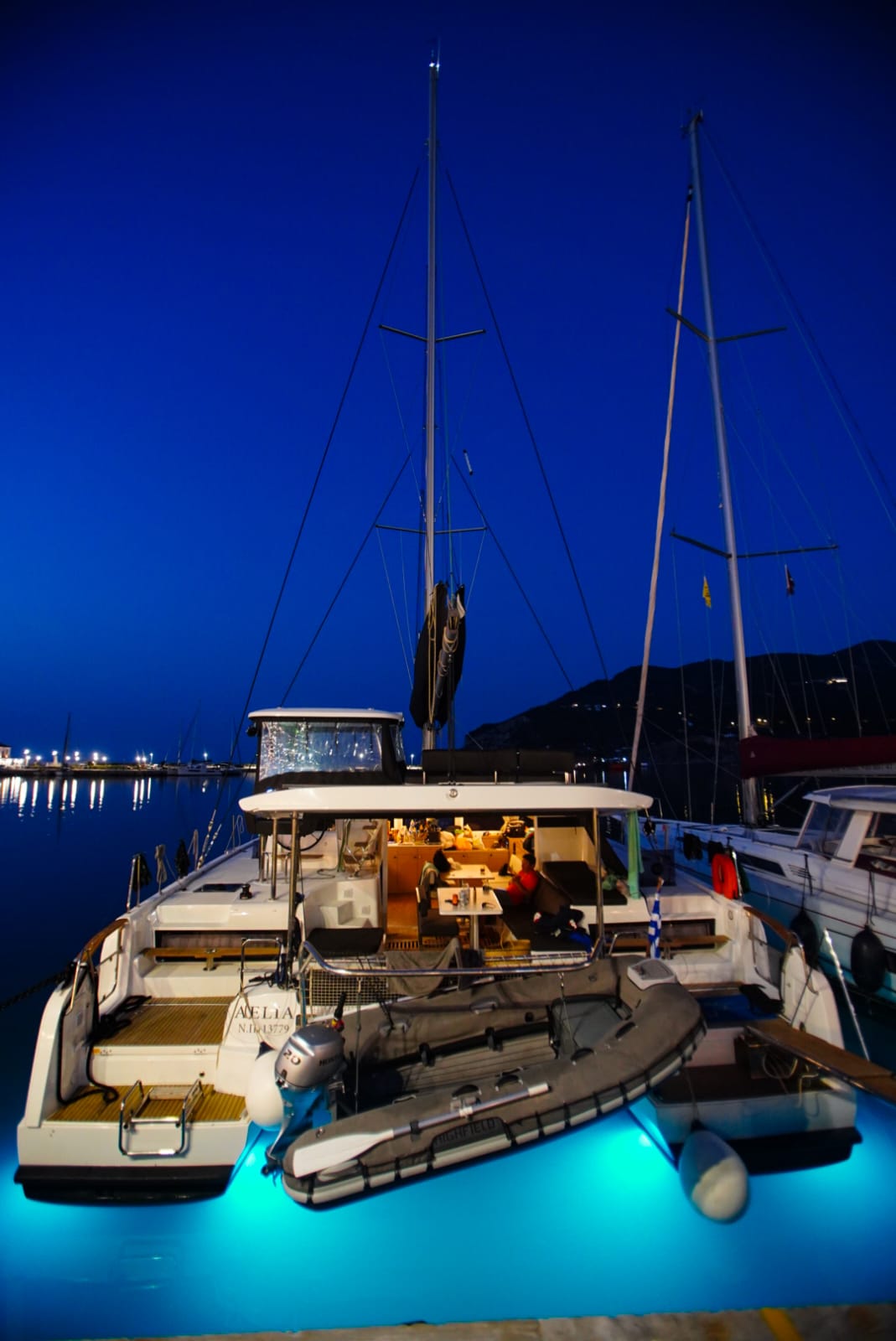 Lagoon 43 - 4 + 2 cab. — photo 11