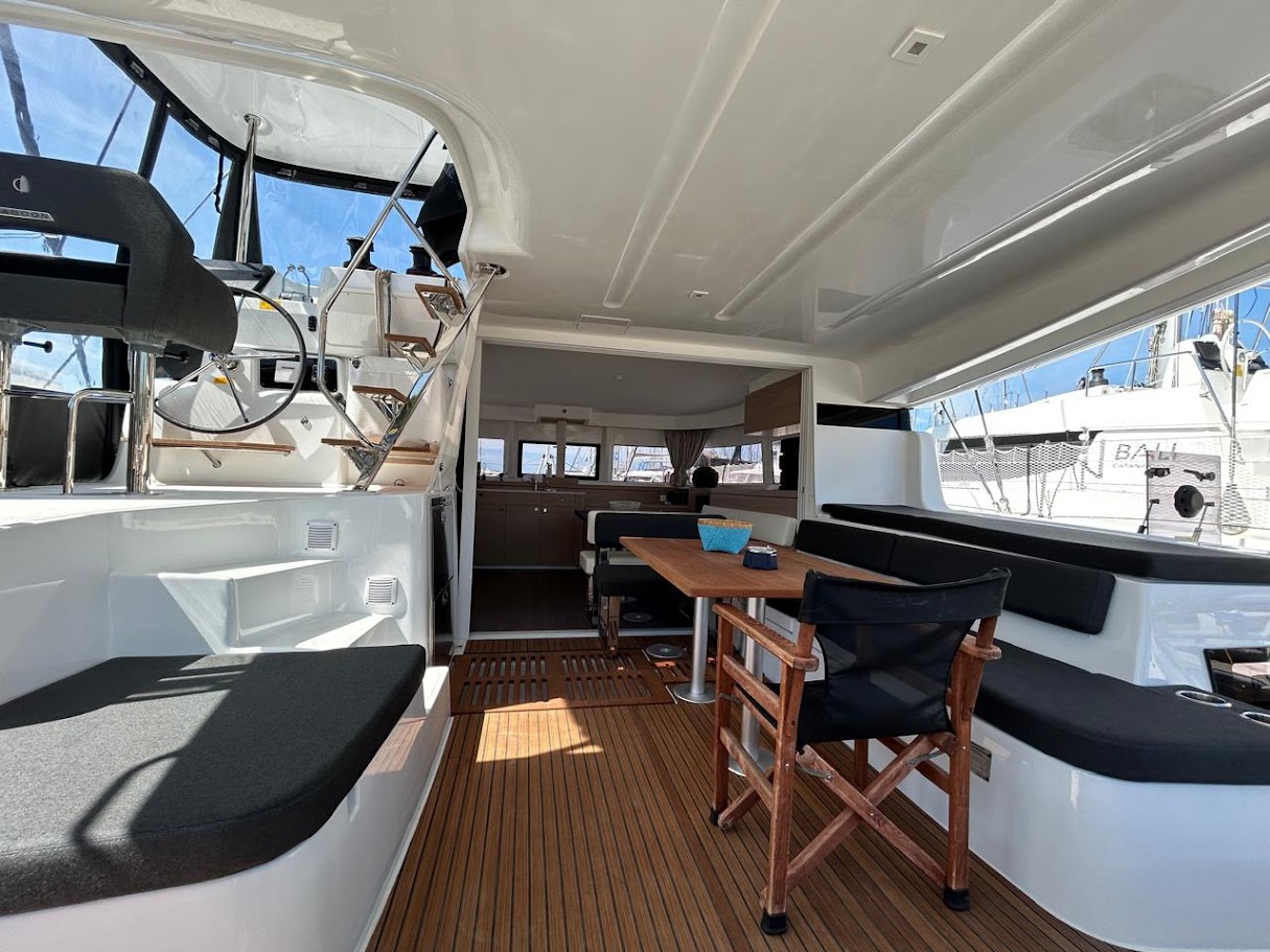 Photo #7 - Lagoon 43 - 4 + 2 cab. (Zen 2) en Athènes - 41674