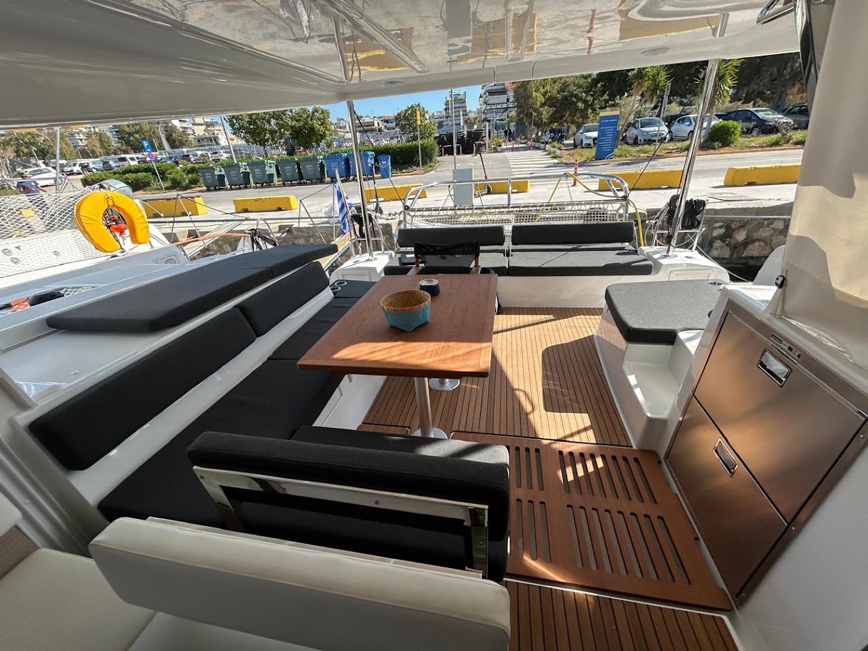 Photo #8 - Lagoon 43 - 4 + 2 cab. (Zen 2) en Athènes - 41674