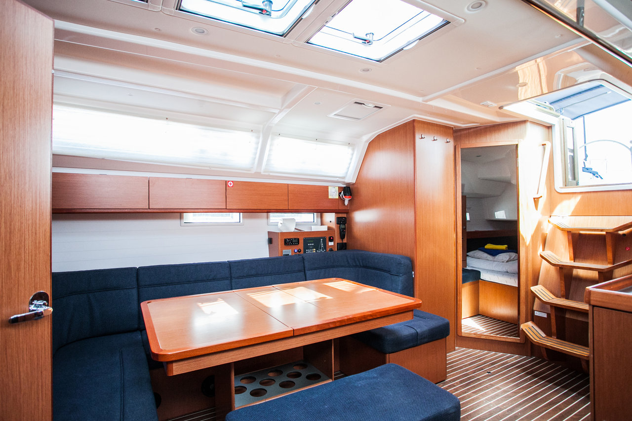 Photo #6 - Bavaria Cruiser 46 - 4 cab. (Lovro) en Trogir - 41680