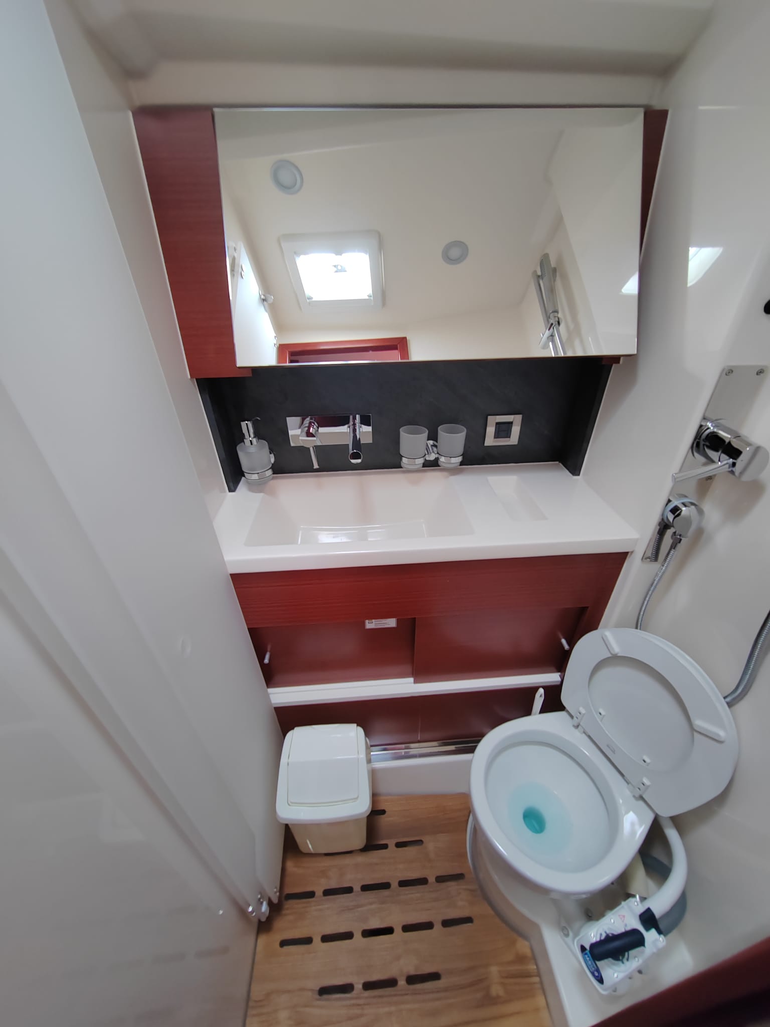 Hanse 508 - 5 cab. — photo 10