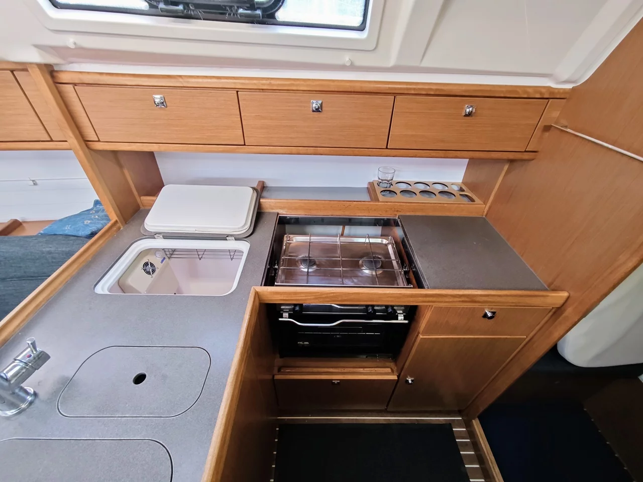 Bavaria Cruiser 37 - 3 cab. (Atena)  - 8