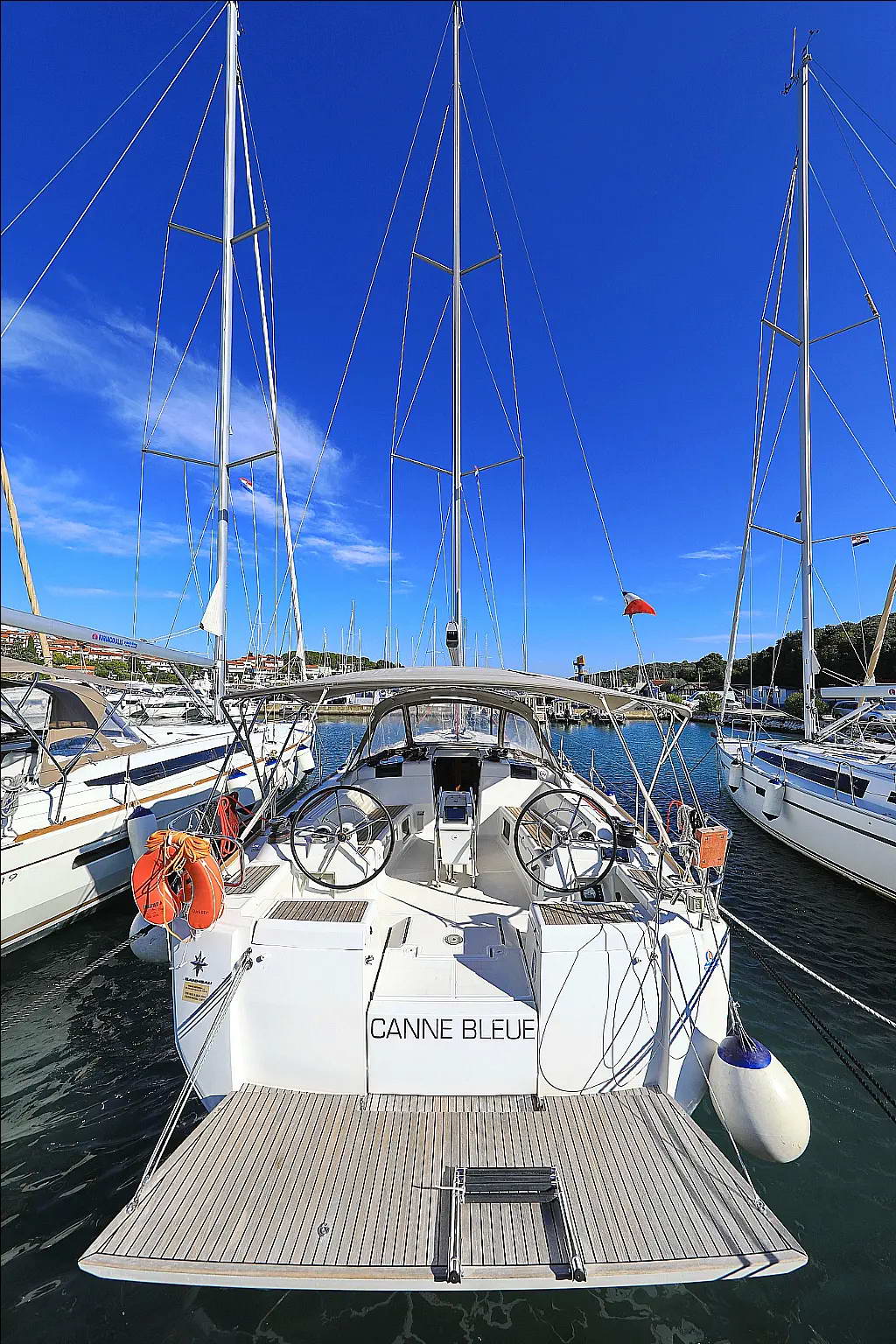 Sun Odyssey 449 — photo 7