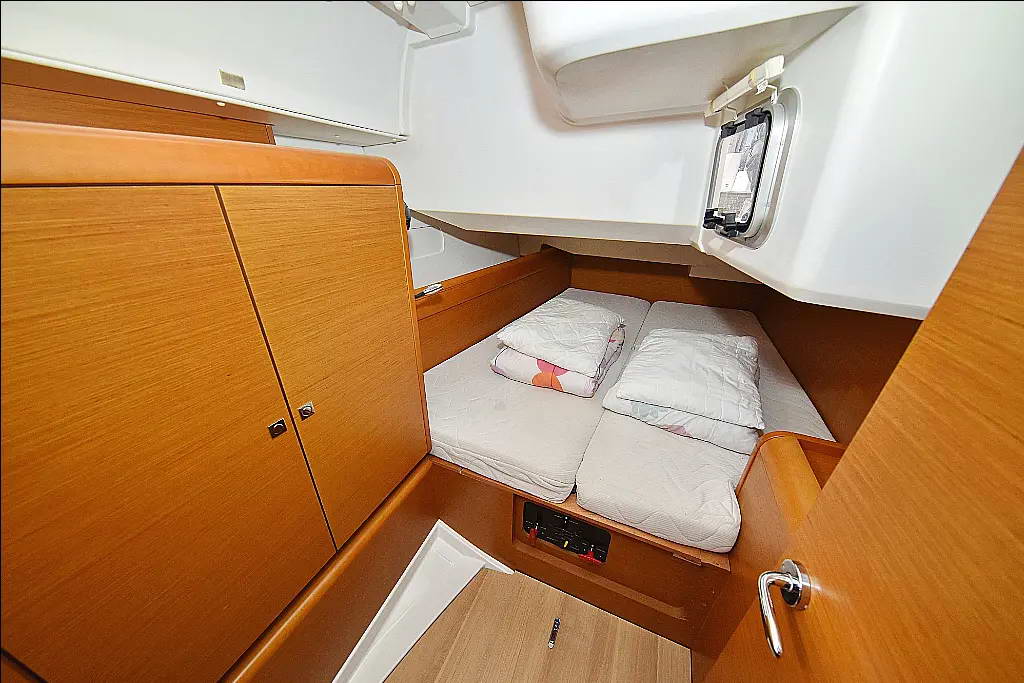 Sun Odyssey 449 — photo 18