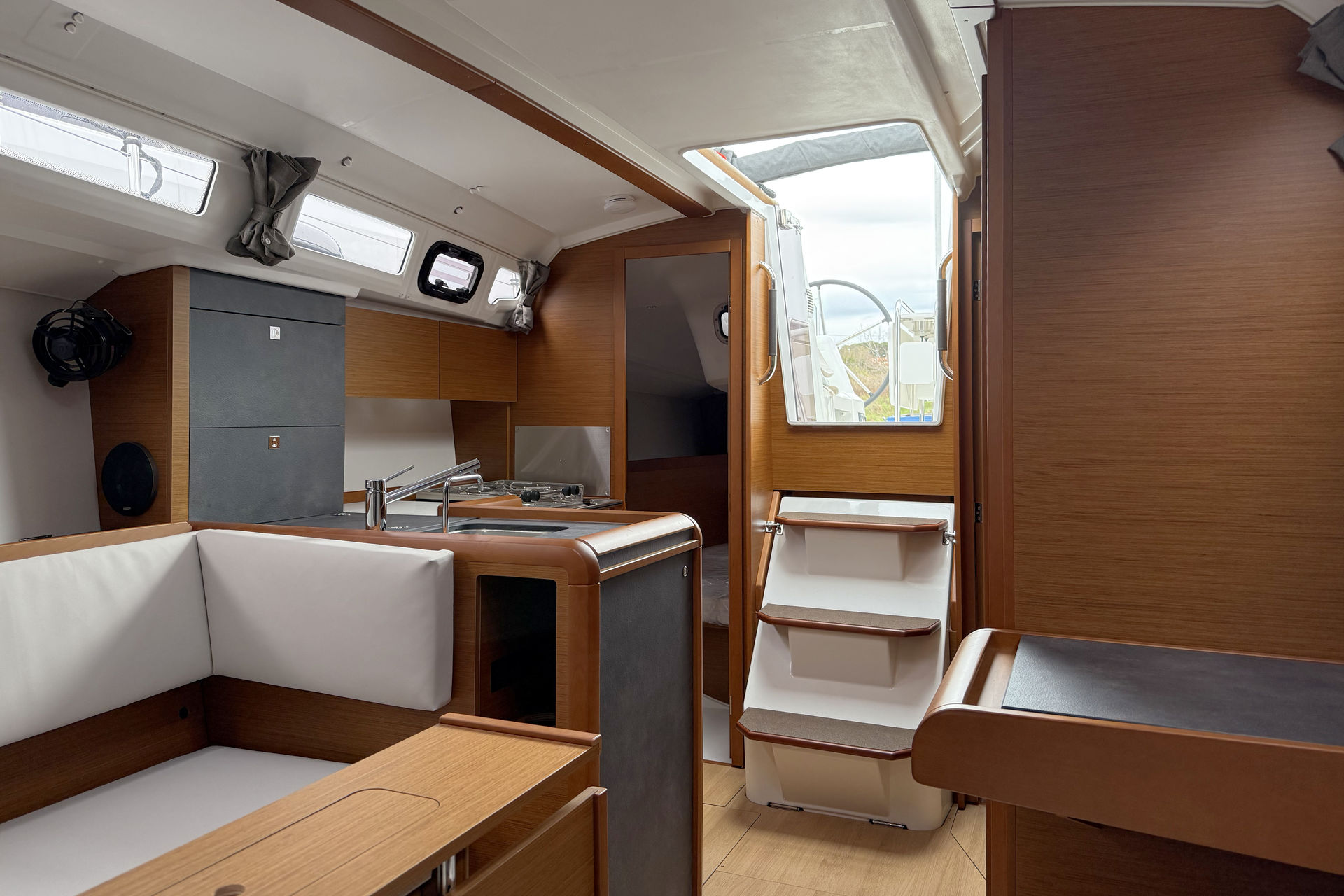 Sun Odyssey 349 - 3 cab. — photo 14