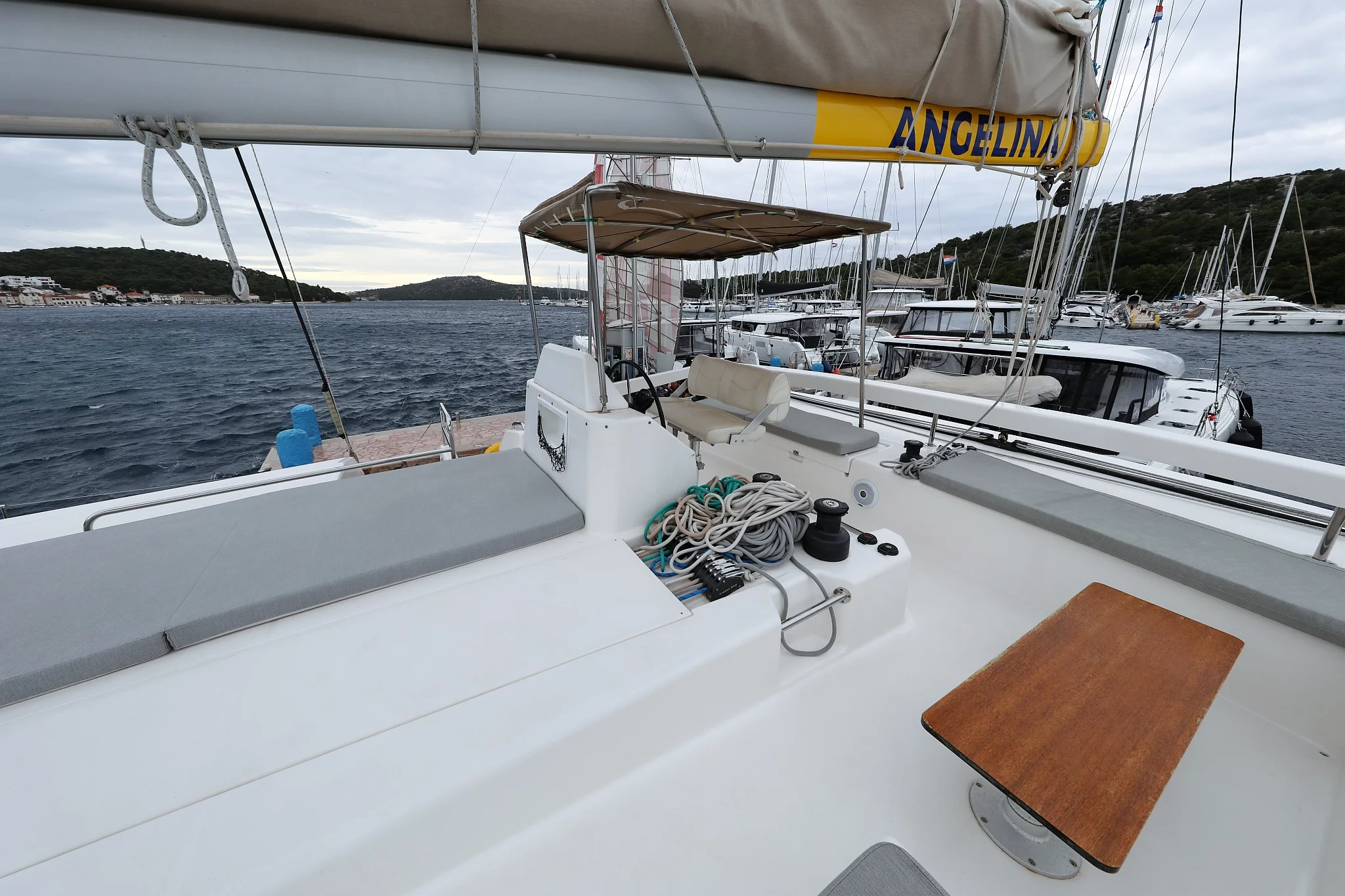 Dufour 48 Catamaran - 5 + 1 cab. (Believe)  - 7