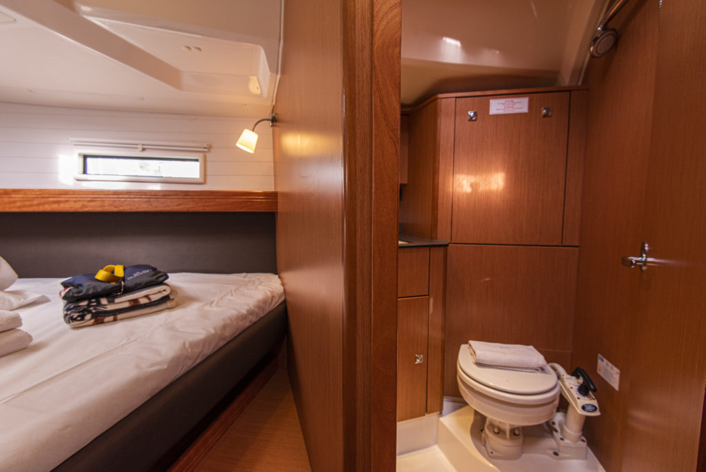 Photo #6 - Bavaria Cruiser 41 - 3 cab. (Libeccio) in San Vincenzo - 41831