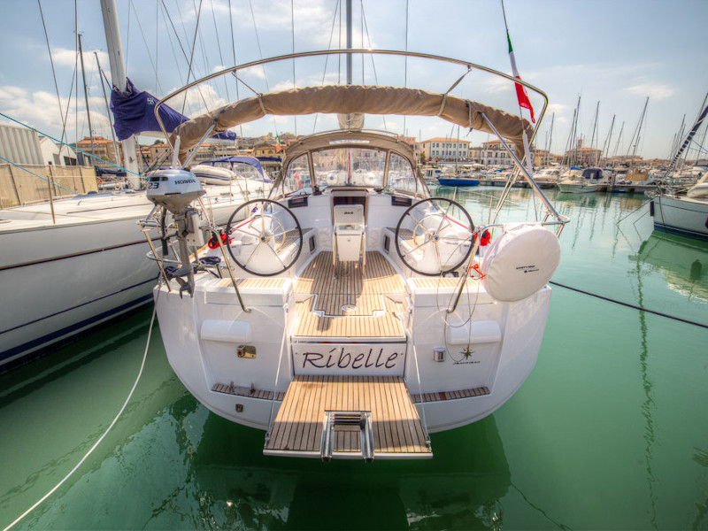 Photo #1 - Sun Odyssey 439 (Ribelle) in San Vincenzo - 41841