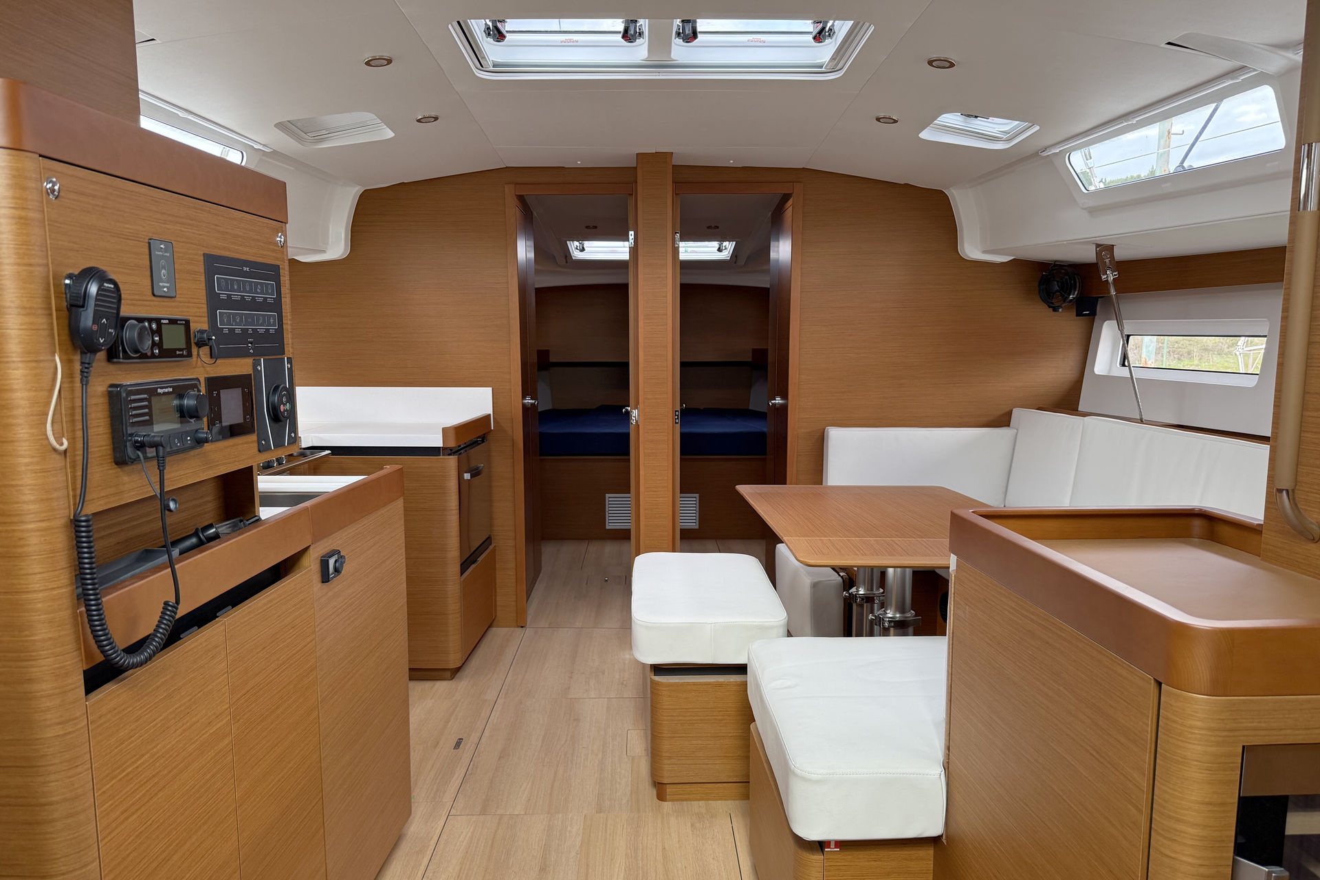 Sun Odyssey 490 - 5 + 1 cab. — photo 27