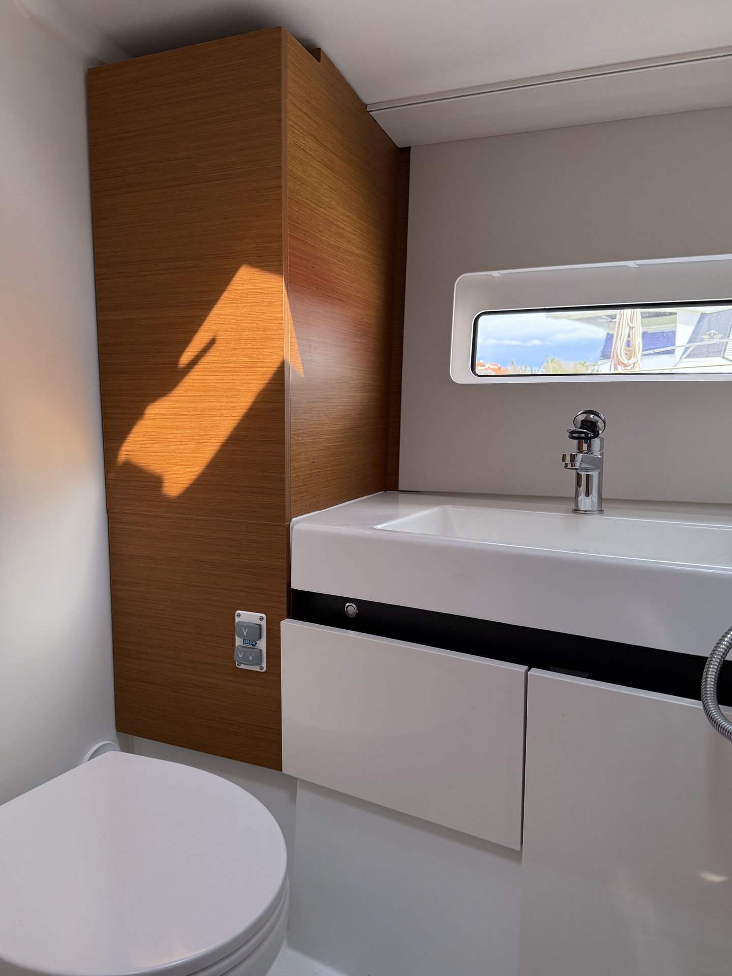 Sun Odyssey 490 - 5 + 1 cab. — photo 17