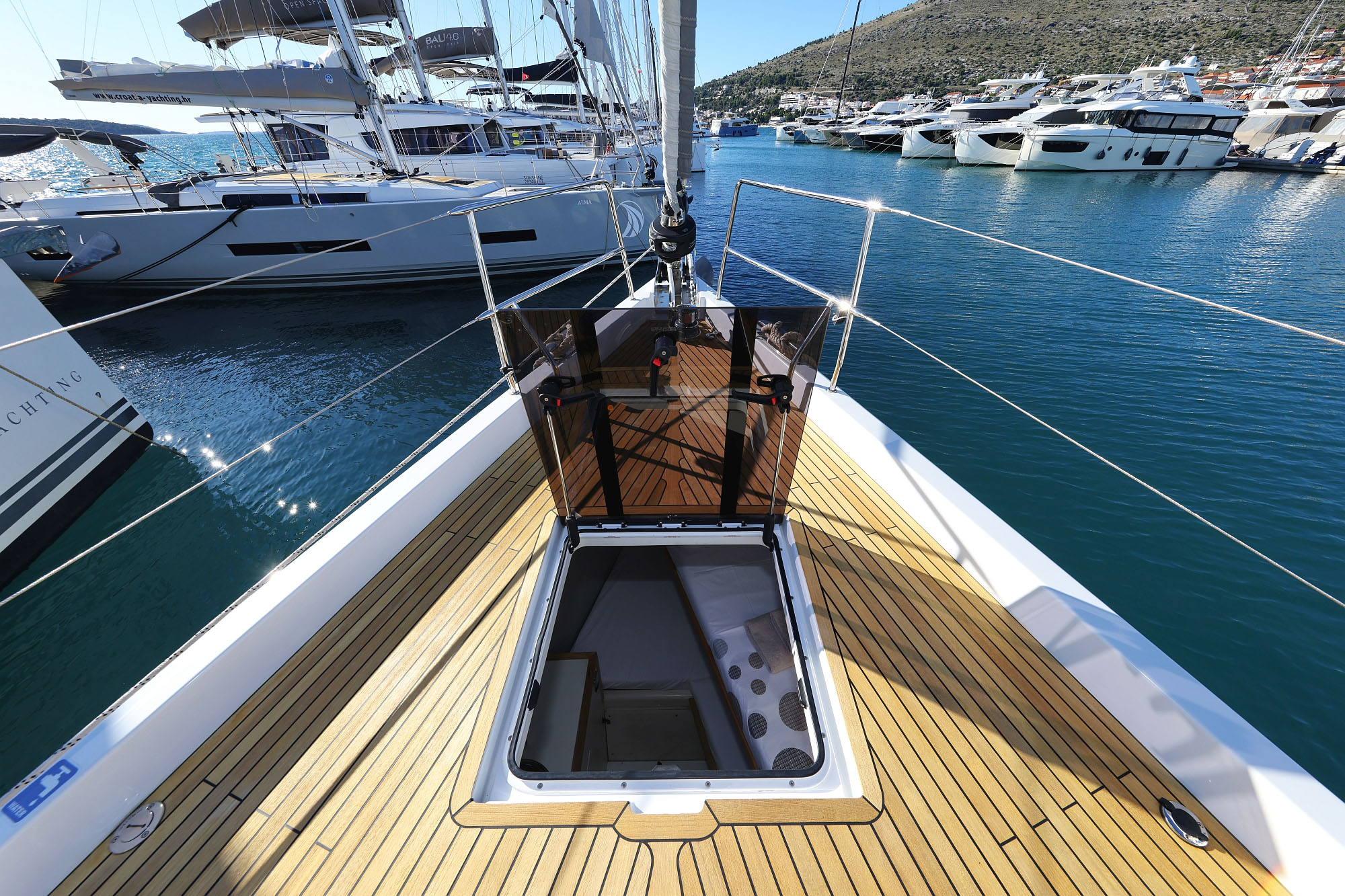Hanse 588 - 5 + 1 cab. — photo 6