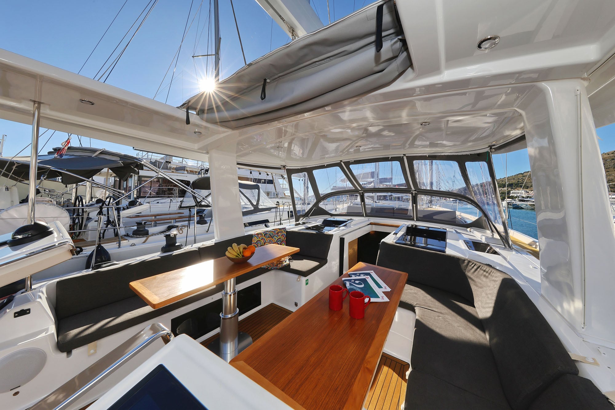 Hanse 588 - 5 + 1 cab. — photo 10