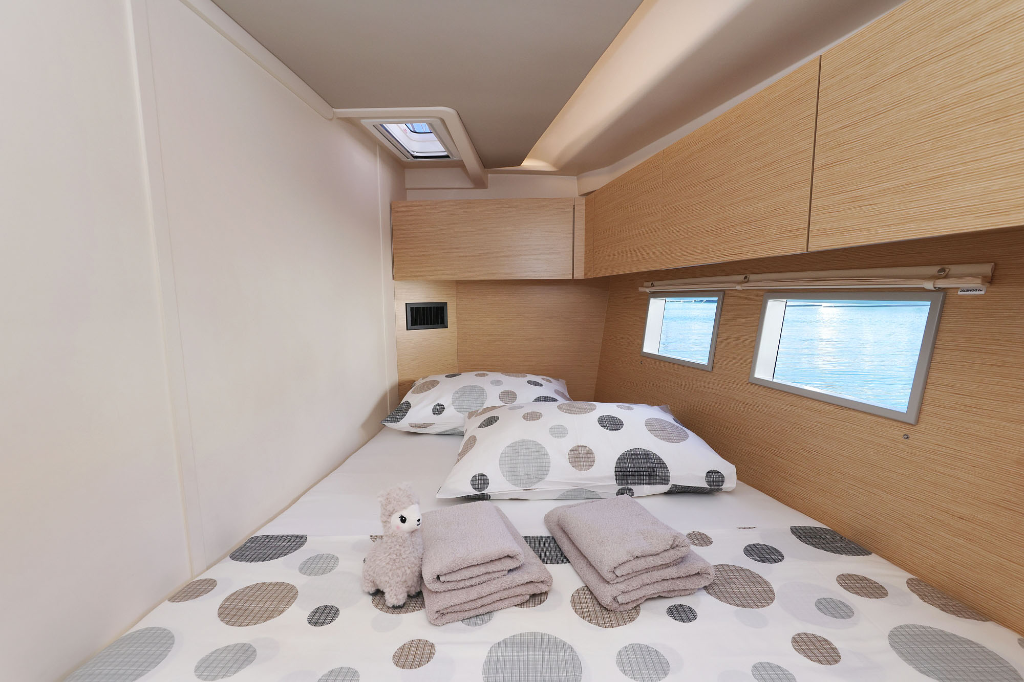 Hanse 588 - 5 + 1 cab. — photo 37