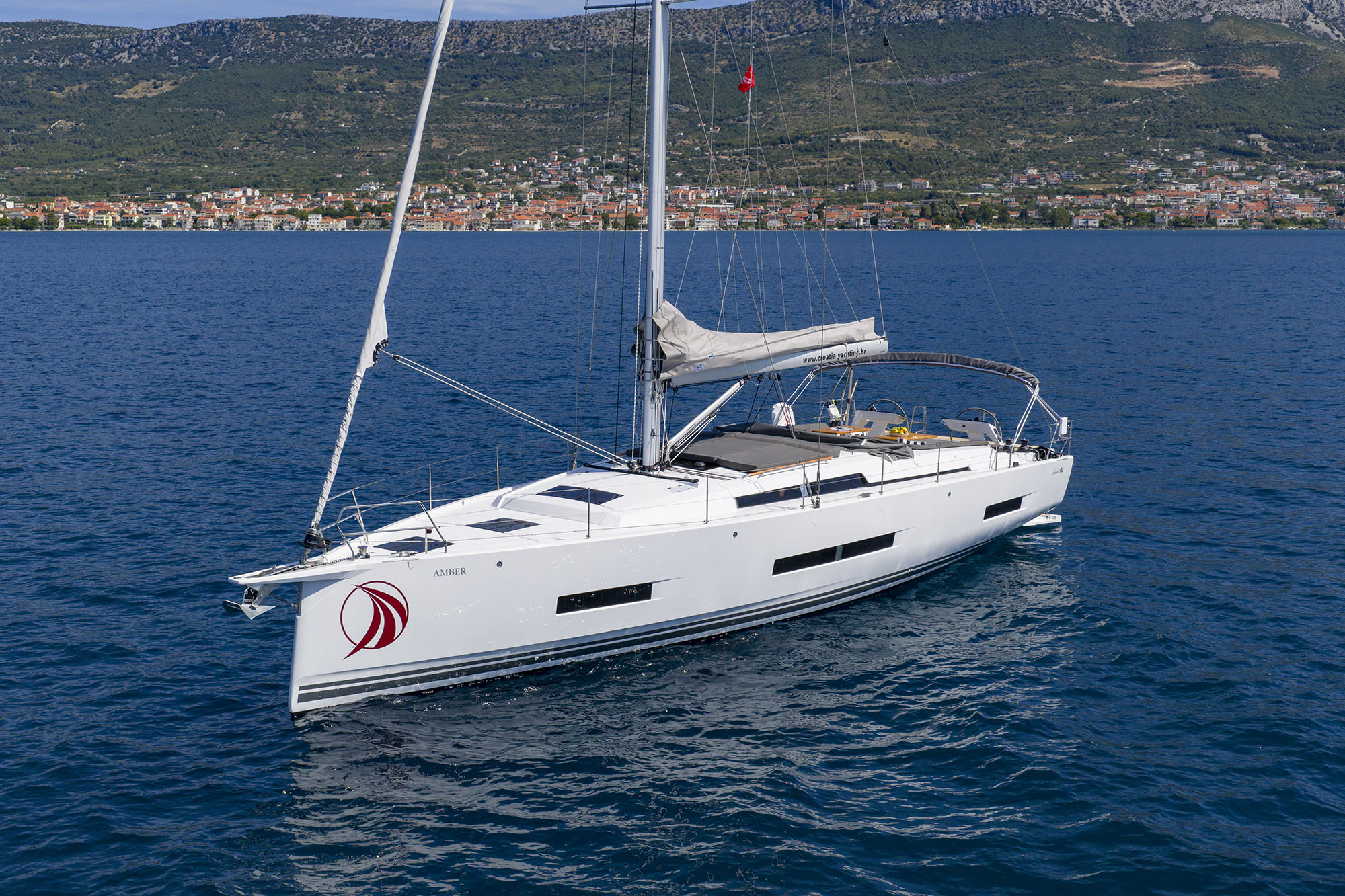 Hanse 510 - 4 + 1 cab. — photo 4