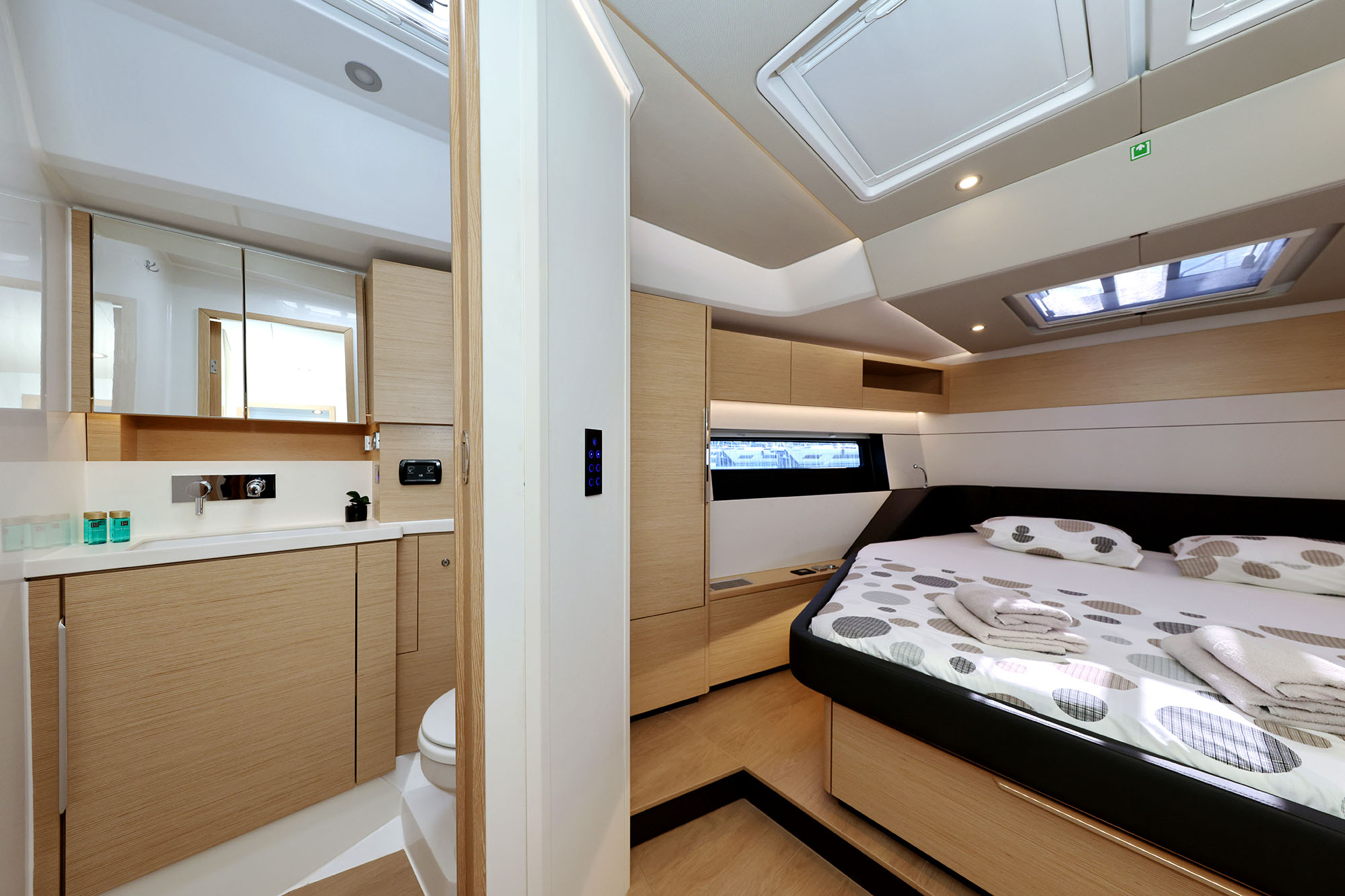 Hanse 510 - 4 + 1 cab. — photo 26