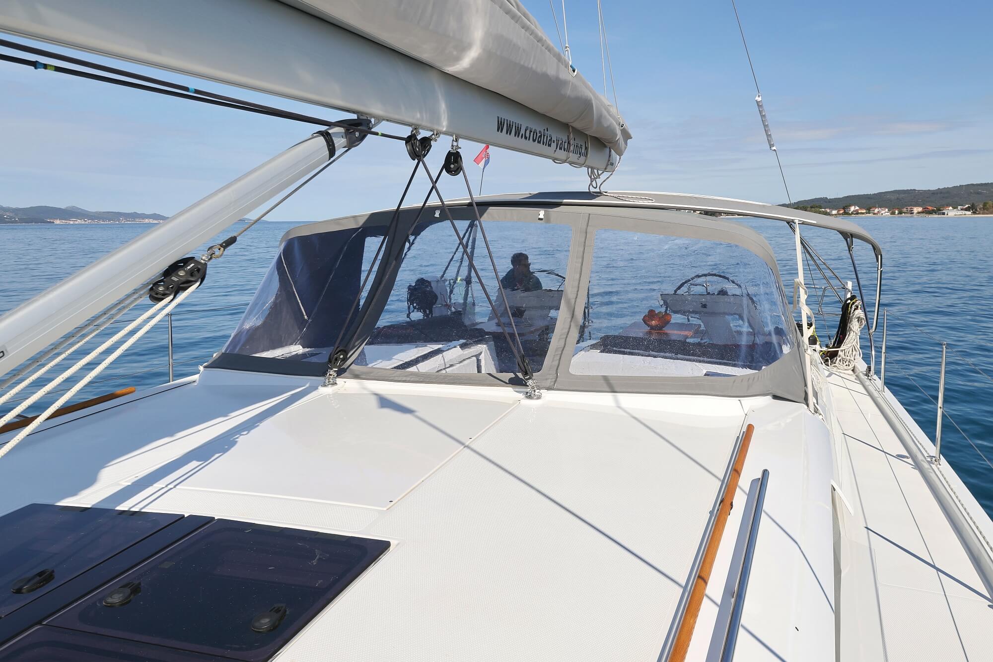 Hanse 510 - 5 + 1 cab. — photo 10