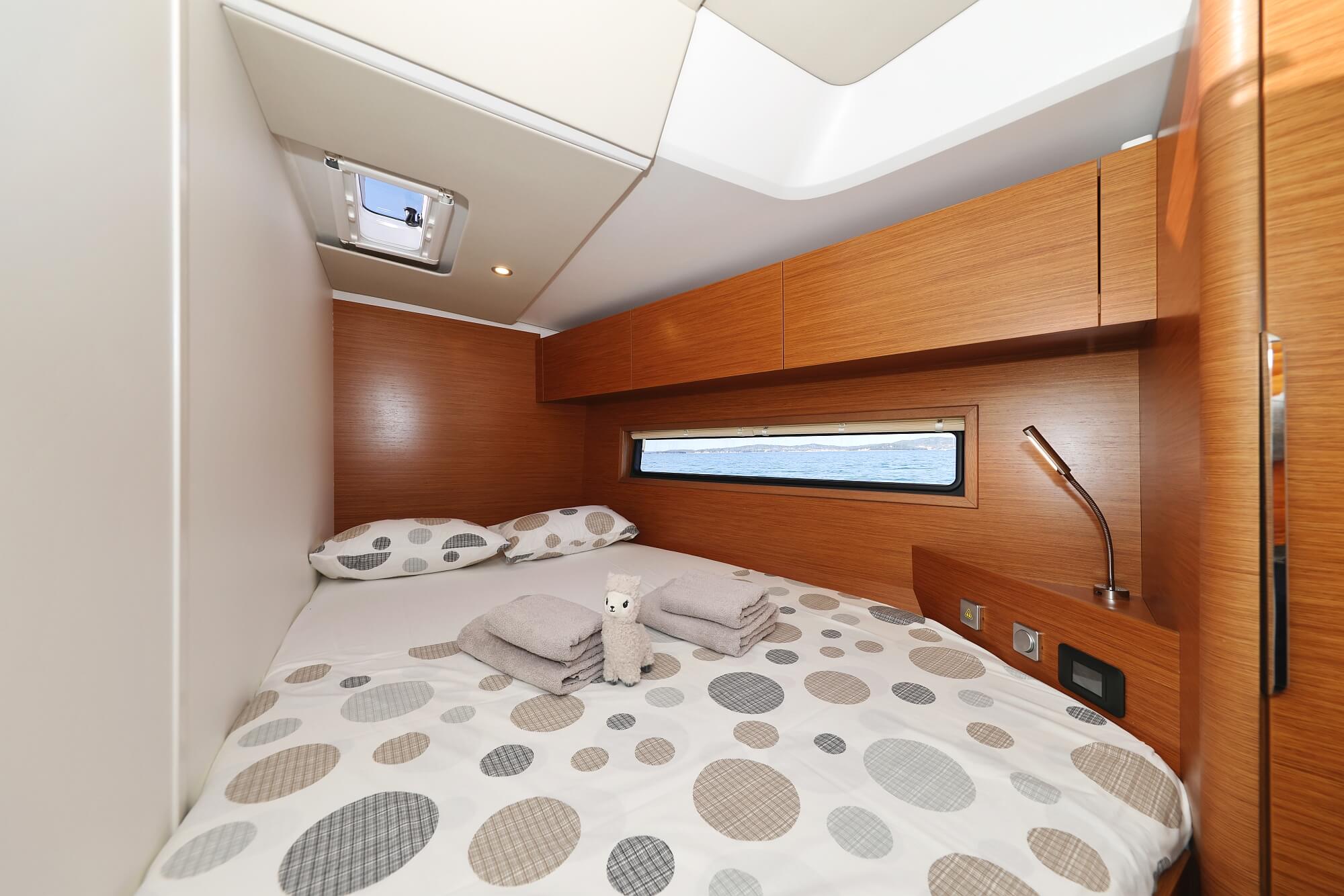 Hanse 510 - 5 + 1 cab. — photo 23